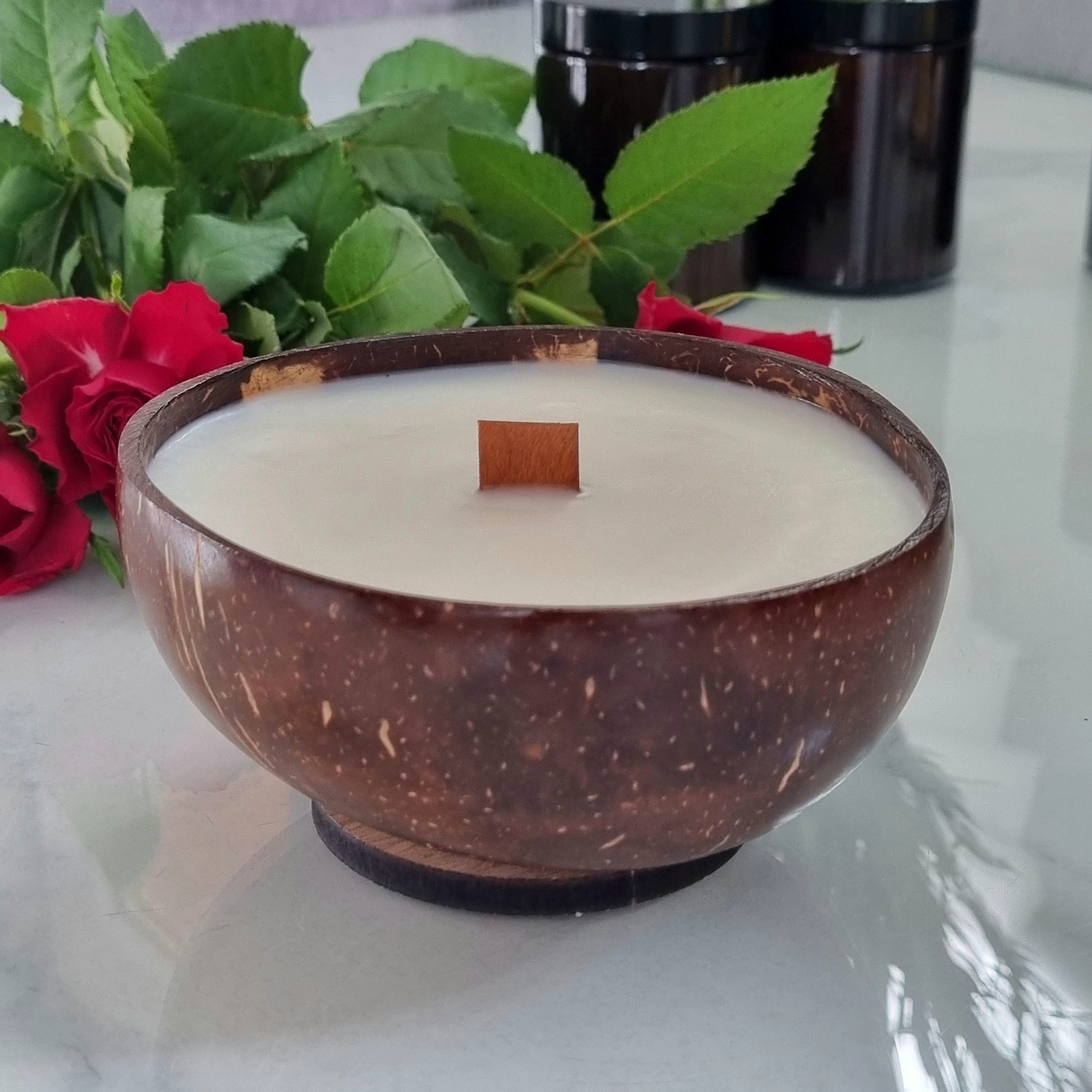 il_fullxfull.6820302809_rd6v.jpg — enhanced Dimalight Coconut Bowl Candle – product photo 3