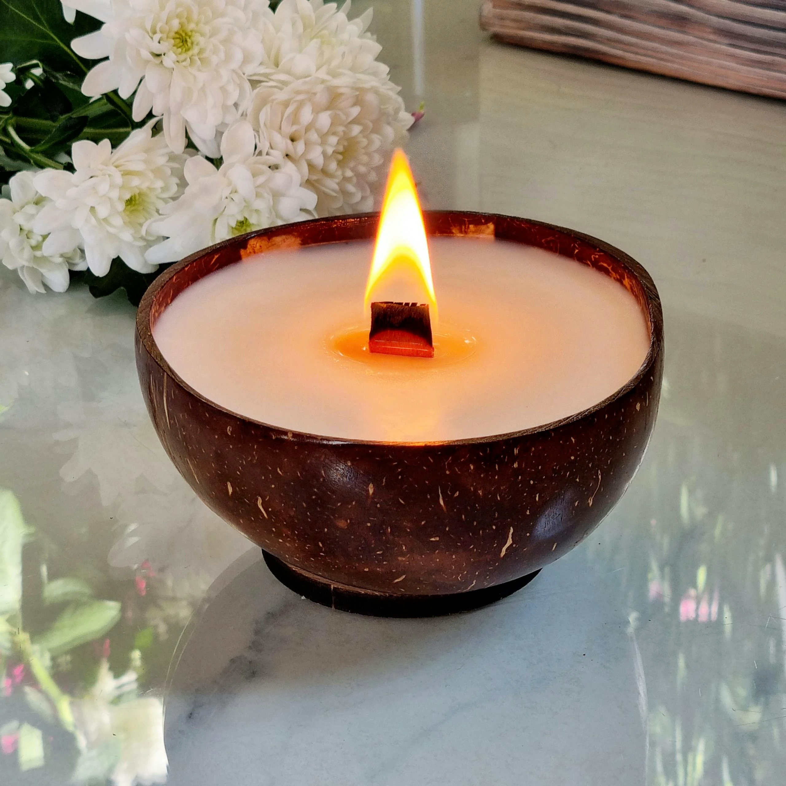 il_fullxfull.6772288150_jm6k.jpg — enhanced Dimalight Coconut Bowl Candle – product photo 8