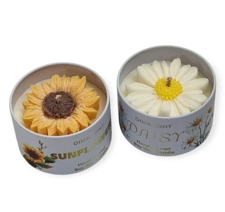 Dimalight Personalised Daisy & Sunflower Candle – product photo 1